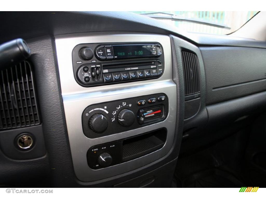 2004 Dodge Ram 3500 Laramie Quad Cab 4x4 Dually Controls Photo #45741726