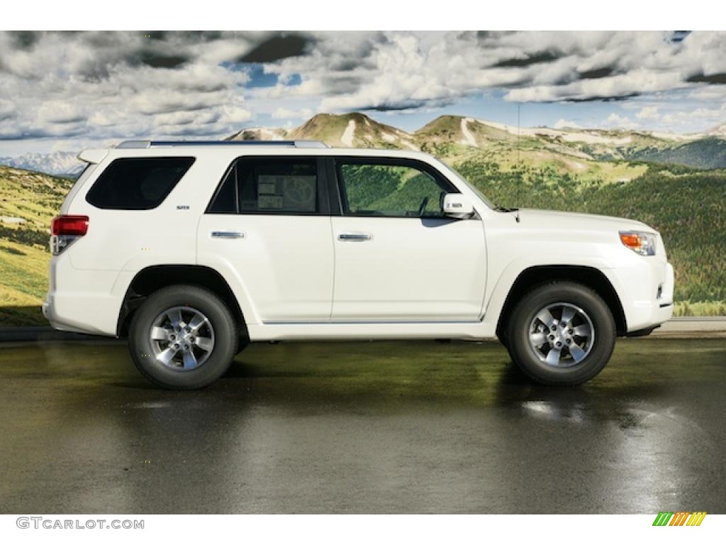 2011 4Runner SR5 4x4 - Blizzard White Pearl / Graphite photo #2