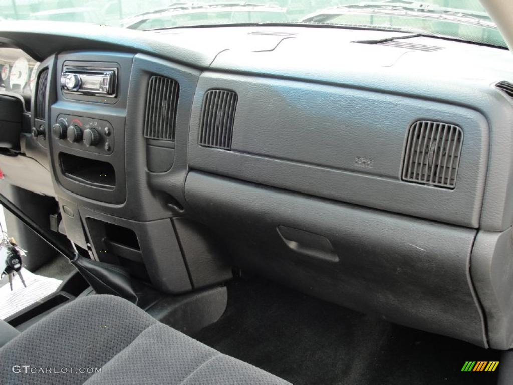 2002 Ram 1500 ST Quad Cab - Bright White / Dark Slate Gray photo #22