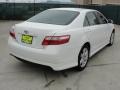 Super White - Camry SE Photo No. 3