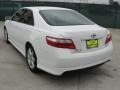 Super White - Camry SE Photo No. 5