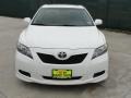 Super White - Camry SE Photo No. 8