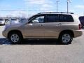 Sonora Gold Pearl - Highlander  Photo No. 6