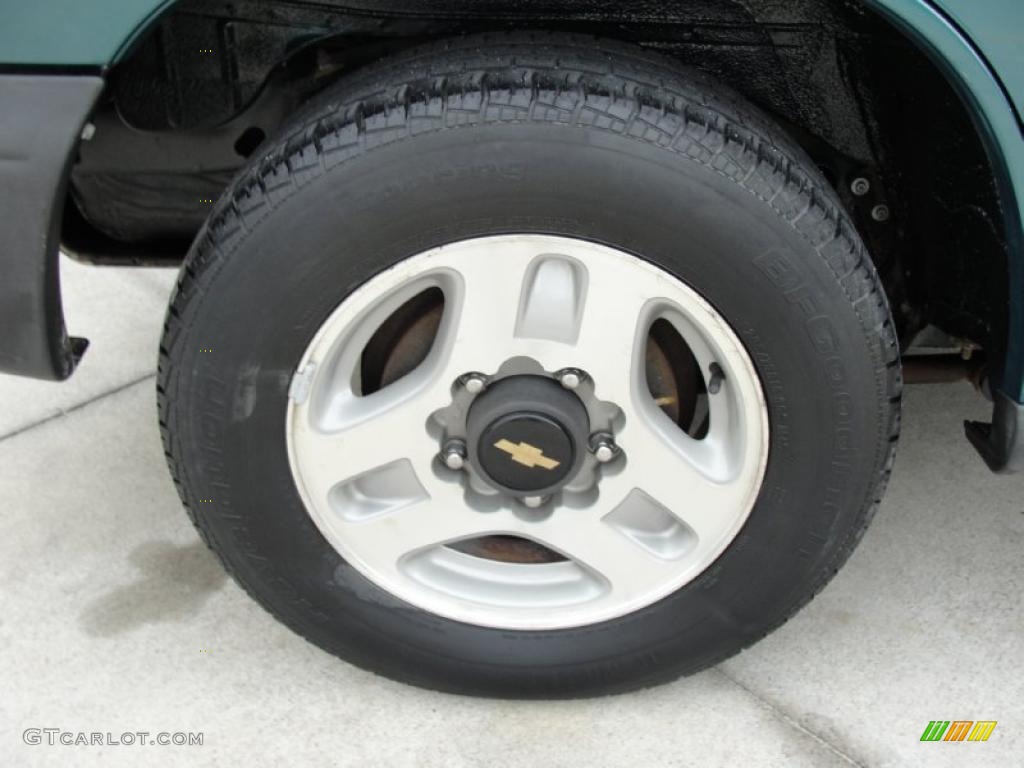 1998 Chevrolet Tracker Hard Top Wheel Photo #45746798