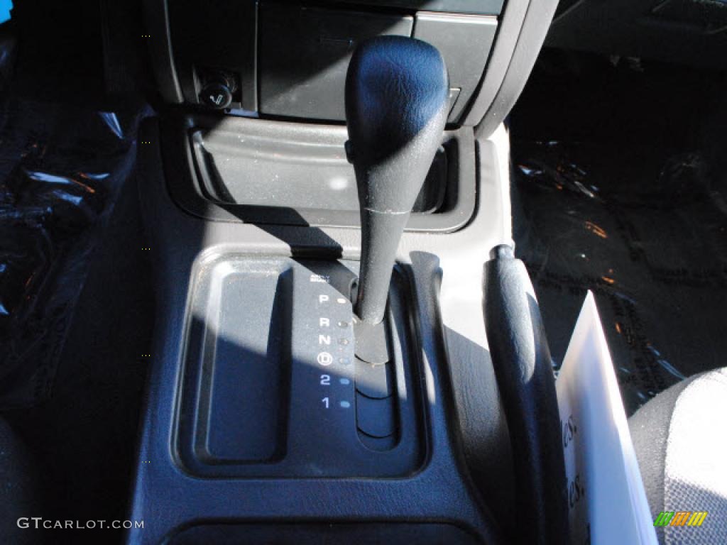 2001 Jeep Grand Cherokee Laredo Transmission Photos