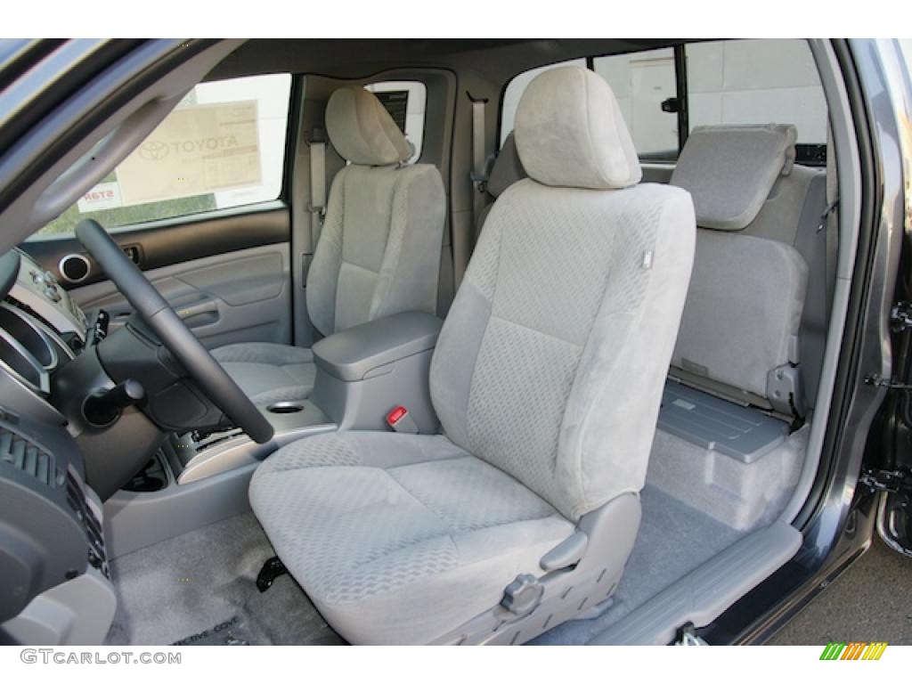 Graphite Gray Interior 2011 Toyota Tacoma SR5 Access Cab 4x4 Photo #45748134