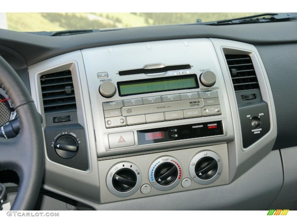2011 Toyota Tacoma SR5 Access Cab 4x4 Controls Photo #45748146