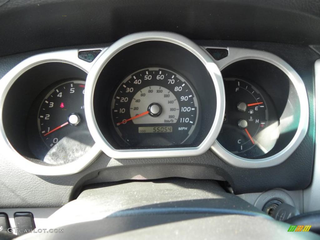 2004 4Runner SR5 - Galactic Gray Mica / Stone photo #24