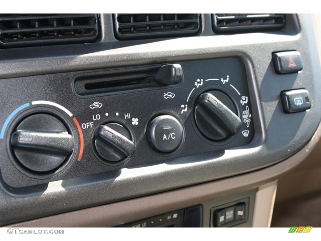 2000 Sienna XLE - Sunfire Red Pearl / Oak photo #18