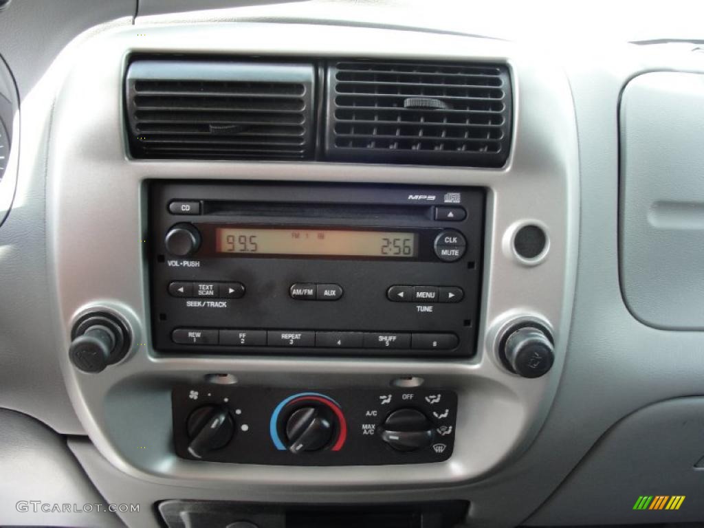 2008 Ford Ranger XLT SuperCab Controls Photo #45753338
