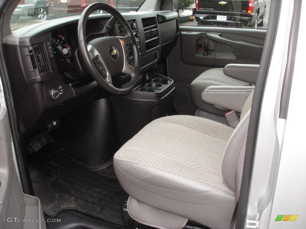 Medium Pewter Interior 2010 Chevrolet Express LT 3500 Extended Passenger Van Photo #45753430