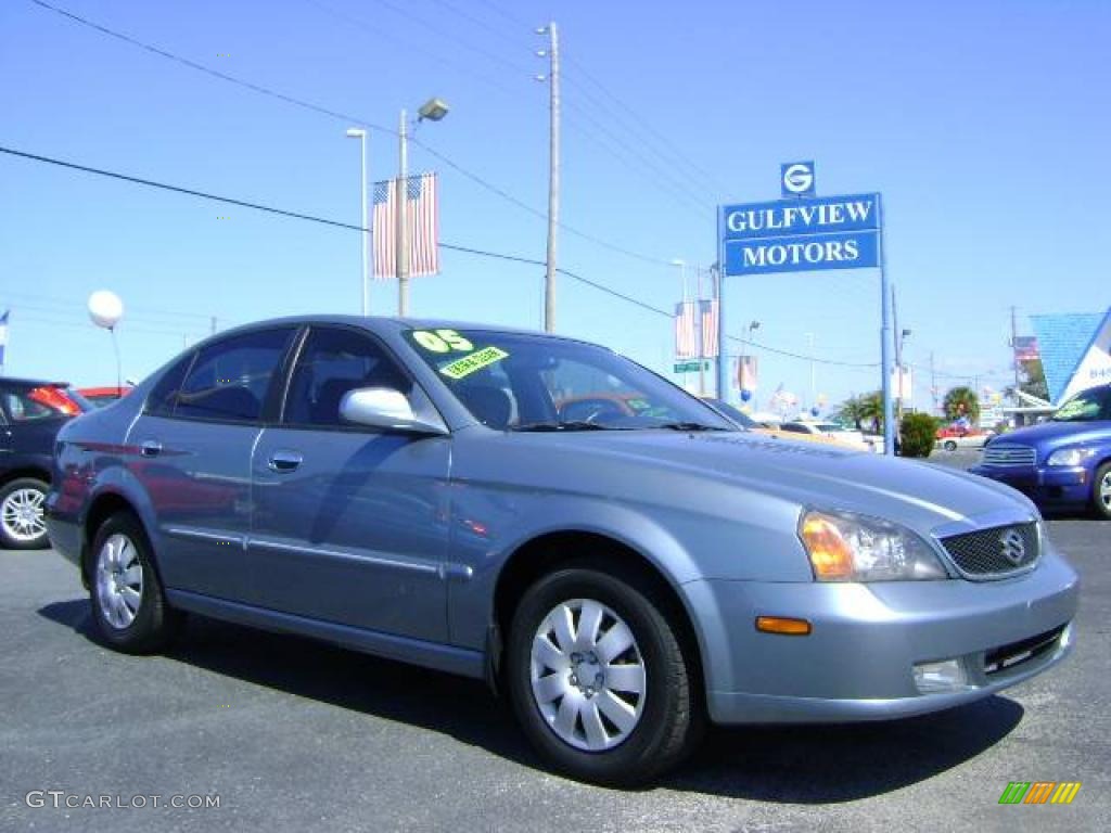 Sapphire Gray Metallic Suzuki Verona