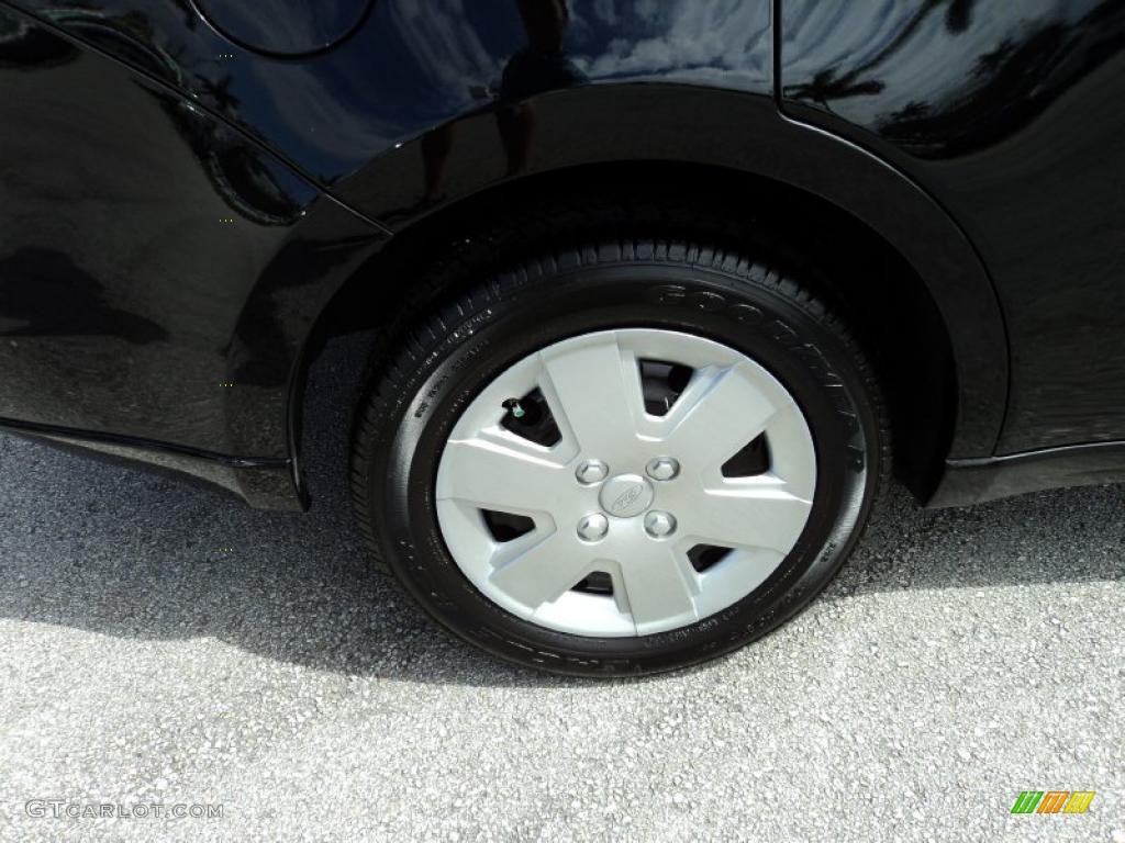 2010 Focus S Sedan - Ebony Black / Medium Stone photo #4