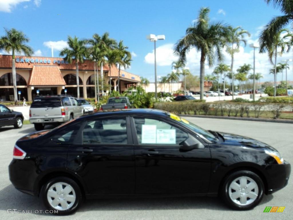 2010 Focus S Sedan - Ebony Black / Medium Stone photo #5