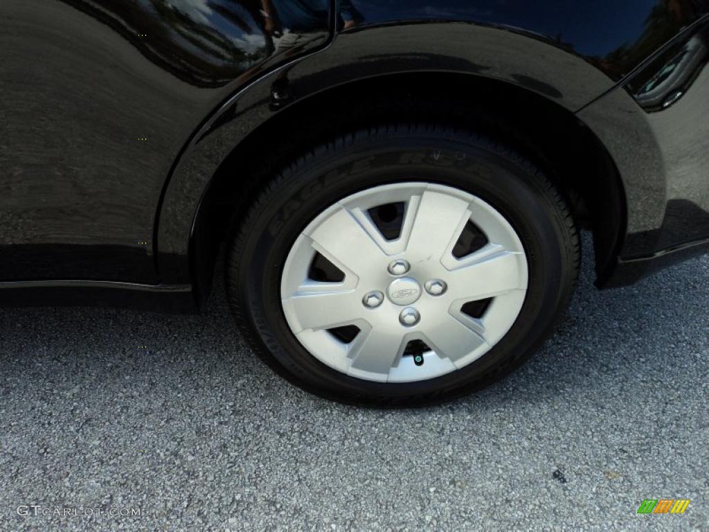 2010 Focus S Sedan - Ebony Black / Medium Stone photo #10