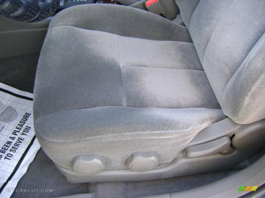 2005 Verona S - Sapphire Gray Metallic / Gray photo #15