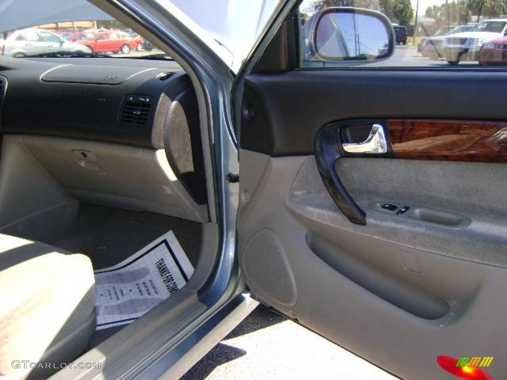 2005 Verona S - Sapphire Gray Metallic / Gray photo #16