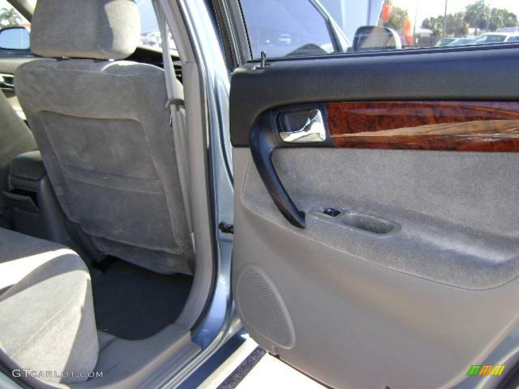 2005 Verona S - Sapphire Gray Metallic / Gray photo #20