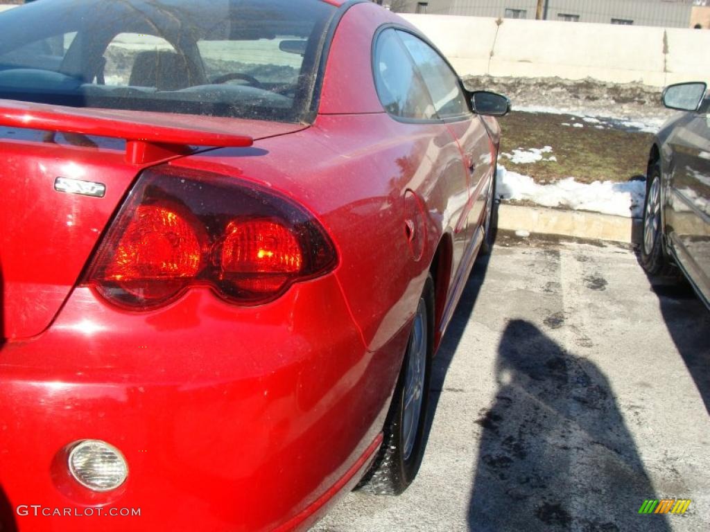 2004 Stratus SXT Coupe - Indy Red / Black photo #5
