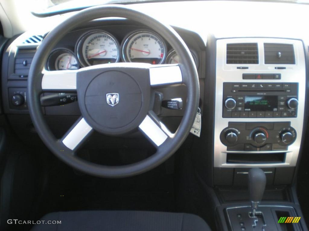 2010 Charger SXT - Stone White / Dark Slate Gray photo #12