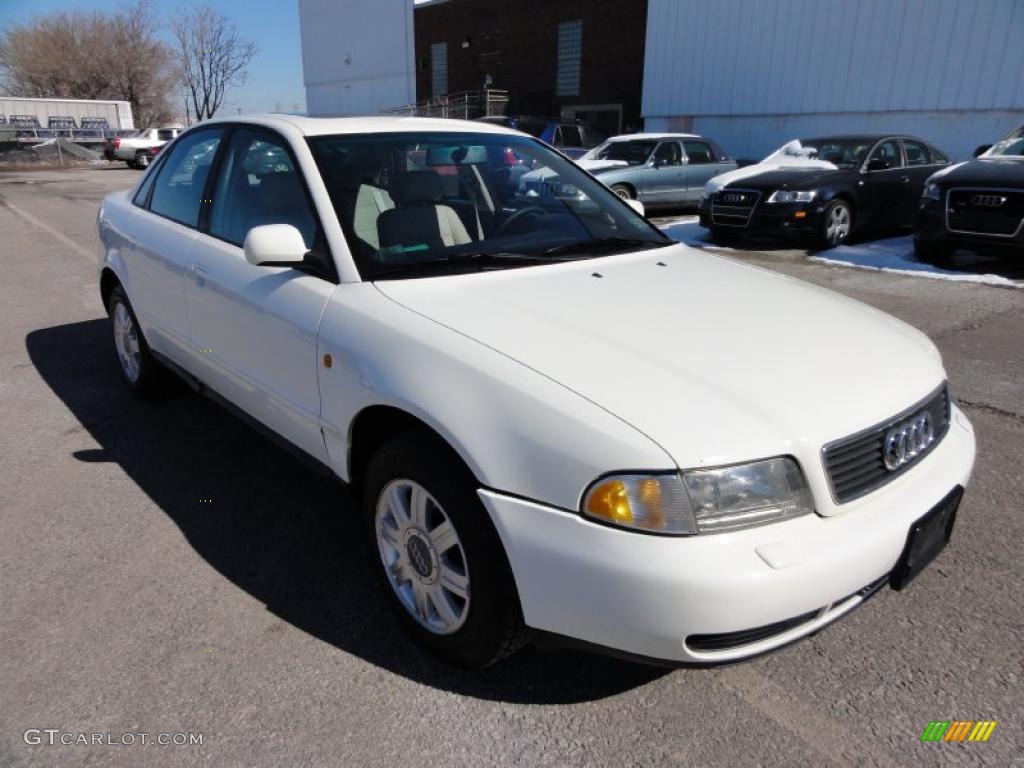1998 A4 1.8T Sedan - Casablanca White / Ecru photo #4