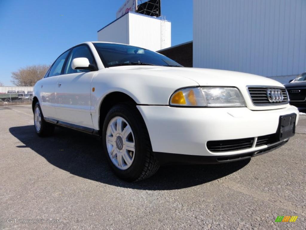 1998 A4 1.8T Sedan - Casablanca White / Ecru photo #5