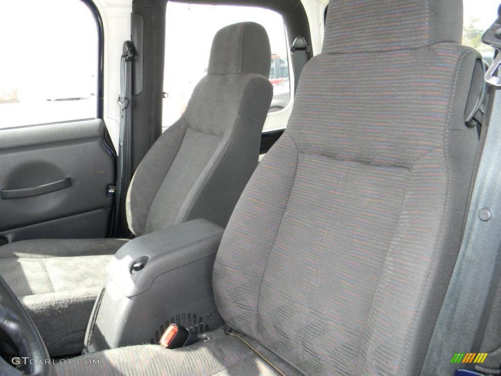 2004 Wrangler X 4x4 - Patriot Blue Pearl / Dark Slate Gray photo #12