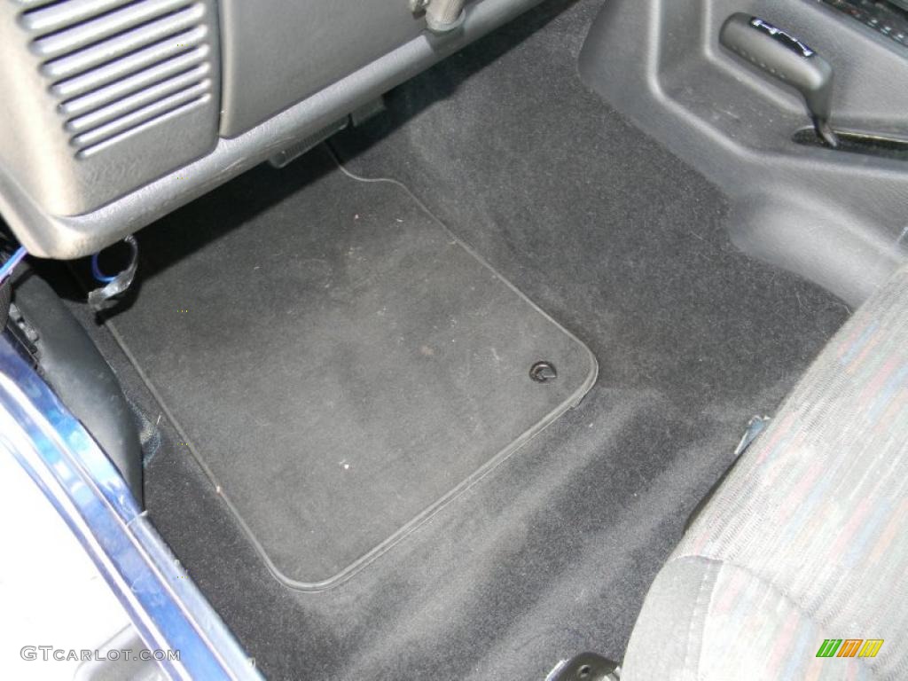 2004 Wrangler X 4x4 - Patriot Blue Pearl / Dark Slate Gray photo #14
