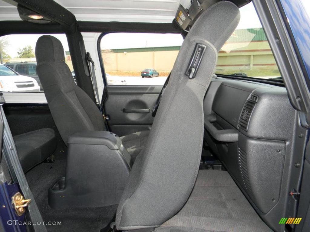 2004 Wrangler X 4x4 - Patriot Blue Pearl / Dark Slate Gray photo #19