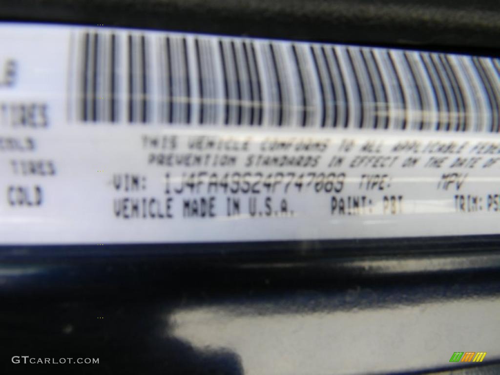 2004 Wrangler X 4x4 - Patriot Blue Pearl / Dark Slate Gray photo #24