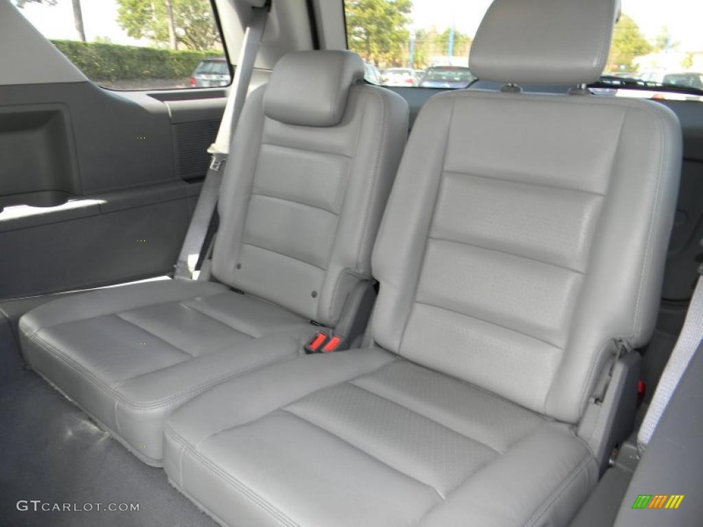 Shale Grey Interior 2006 Ford Freestyle SEL Photo #45759707