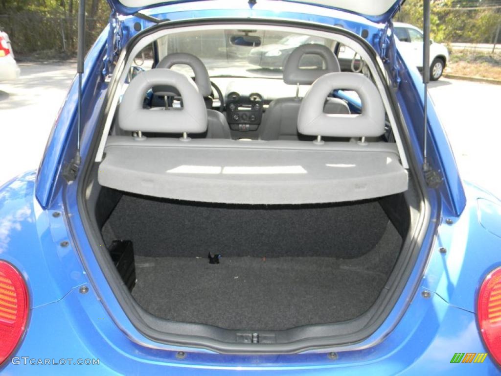 2001 Volkswagen New Beetle GLS Coupe Trunk Photo #45760295