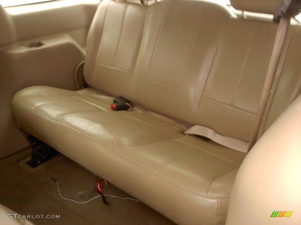 Medium Parchment Interior 2003 Ford Windstar SEL Photo #45760723