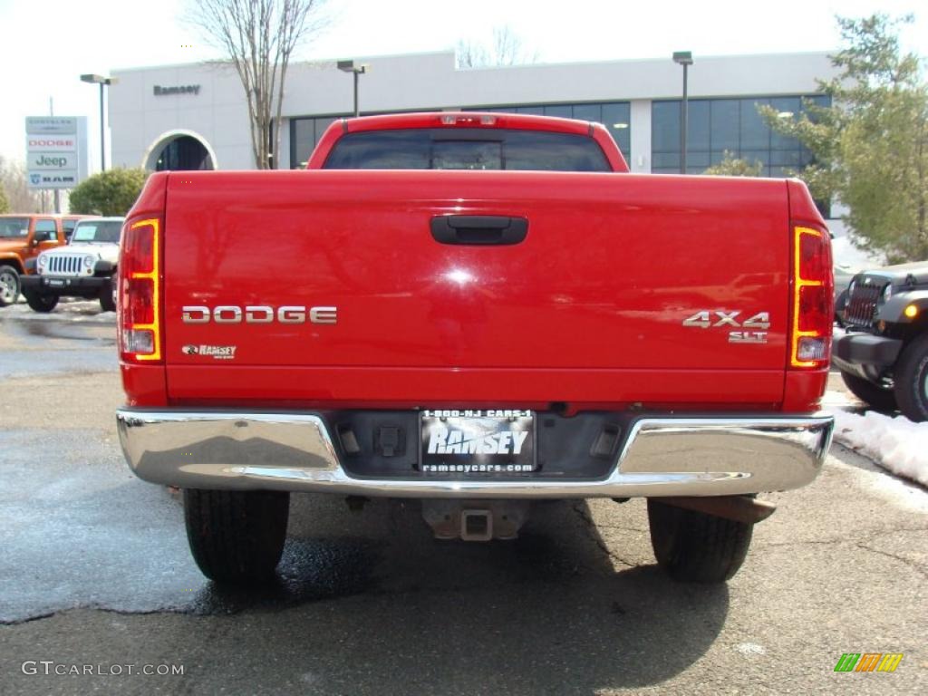 2004 Ram 1500 SLT Regular Cab 4x4 - Flame Red / Dark Slate Gray photo #4