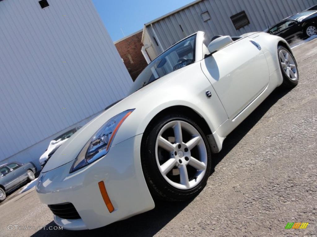 2004 350Z Touring Roadster - Pikes Peak White Pearl / Frost photo #1