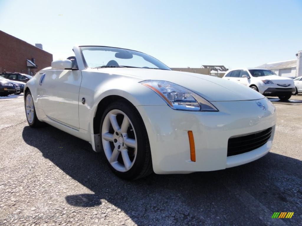 2004 350Z Touring Roadster - Pikes Peak White Pearl / Frost photo #6
