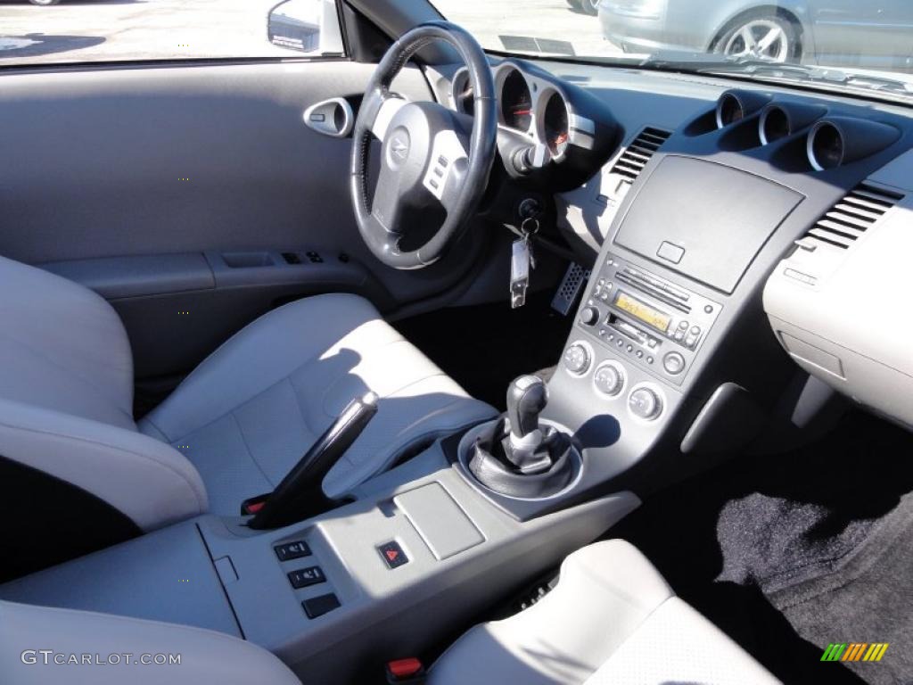 Frost Interior 2004 Nissan 350Z Touring Roadster Photo #45761543