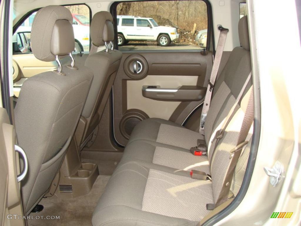 Pastel Pebble Beige Interior 2010 Dodge Nitro SXT 4x4 Photo #45761743