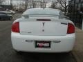 2009 Summit White Pontiac G5   photo #5