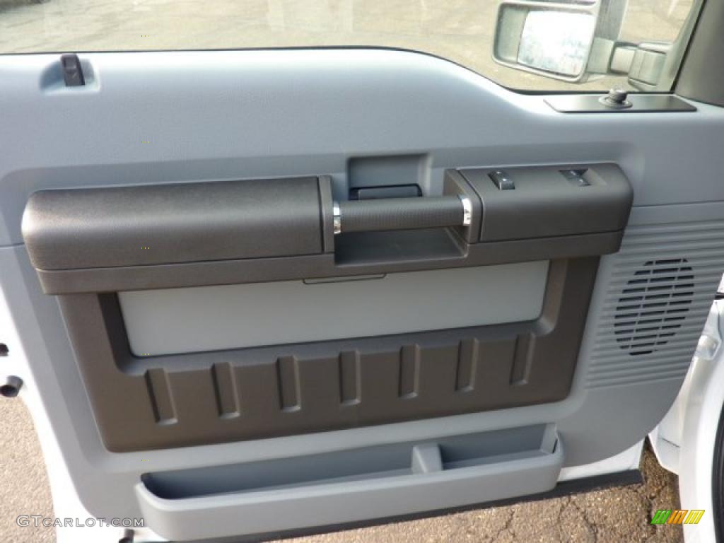 2011 Ford F350 Super Duty XL Regular Cab 4x4 Chassis Steel Door Panel Photo #45763803