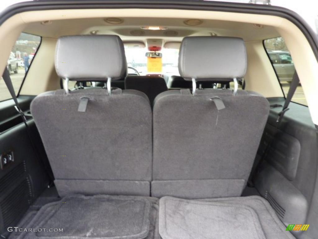 2010 Ford Explorer Limited 4x4 Trunk Photos