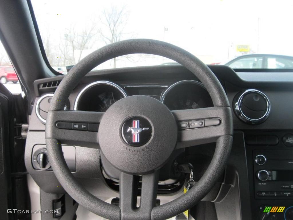 2008 Ford Mustang GT Deluxe Coupe Dark Charcoal Steering Wheel Photo #45773428