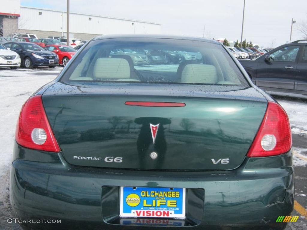 2006 G6 V6 Sedan - Emerald Green Metallic / Light Taupe photo #17