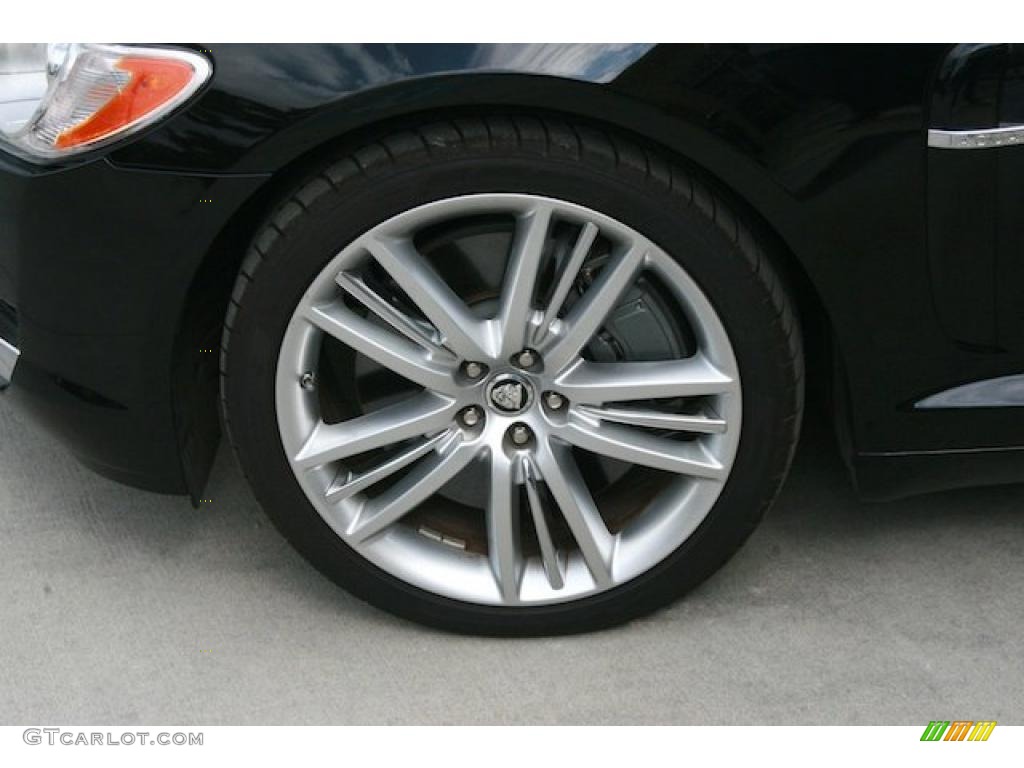 2011 Jaguar XF XF Supercharged Sedan Wheel Photo #45781437
