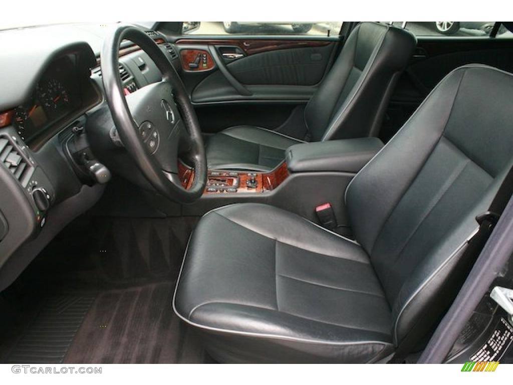 Charcoal Interior 2000 Mercedes-Benz E 320 Sedan Photo #45782658