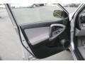 Classic Silver Metallic - RAV4 4WD Photo No. 13