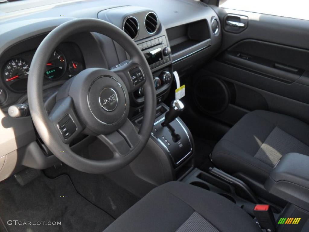 Dark Slate Gray Interior 2011 Jeep Compass 2.4 4x4 Photo #45783762
