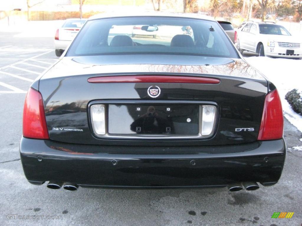 Sable Black 2002 Cadillac DeVille DTS Exterior Photo #45785246