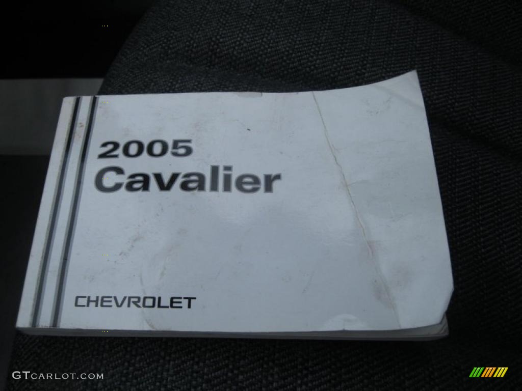 2005 Cavalier Coupe - Rally Yellow / Graphite Gray photo #21
