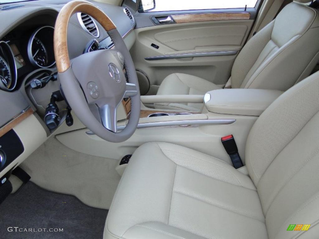 Cashmere Interior 2011 Mercedes-Benz GL 550 4Matic Photo #45786214